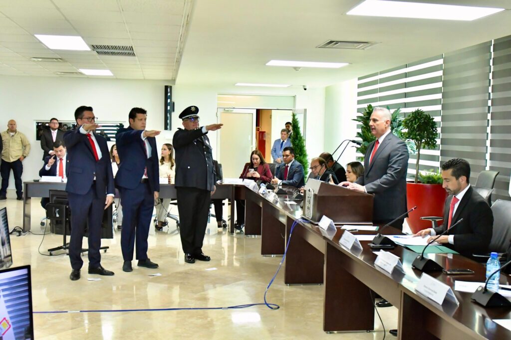 Román Alberto Cepeda González rinde protesta como alcalde de Torreón