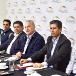 Román Alberto Cepeda González asiste a la primera asamblea de Canadevi; acuerdan agilizar trámites de construcción