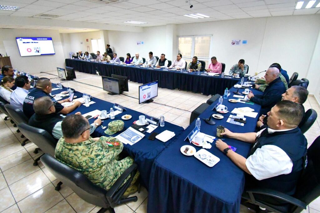 Román Alberto Cepeda González revisa estrategias de seguridad previas a Semana Santa