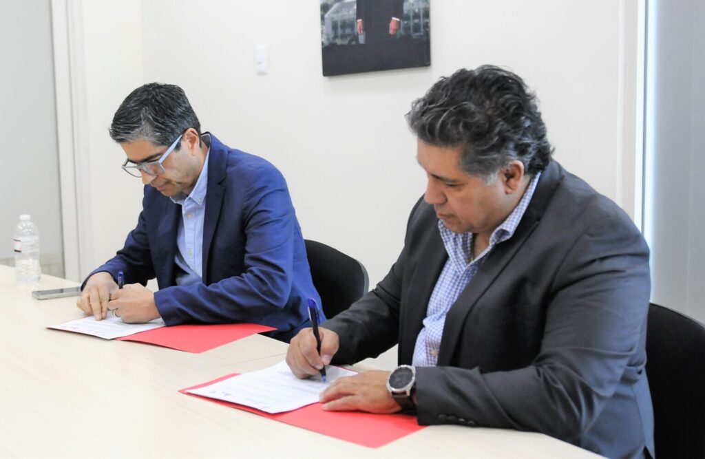 Dirección de Ordenamiento Territorial y Urbanismo firma convenio de colaboración con CANADEVI Laguna