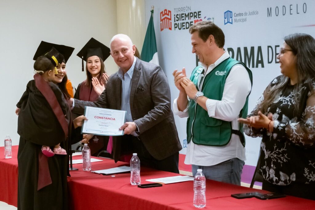 Invitan a inscribirse para cursar la preparatoria abierta mediante el programadel Centro de Justicia Municipal