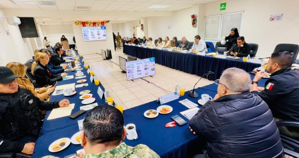 Refuerzan operativos de seguridad en puntos estratégicos de la ciudad con mayor movilidad